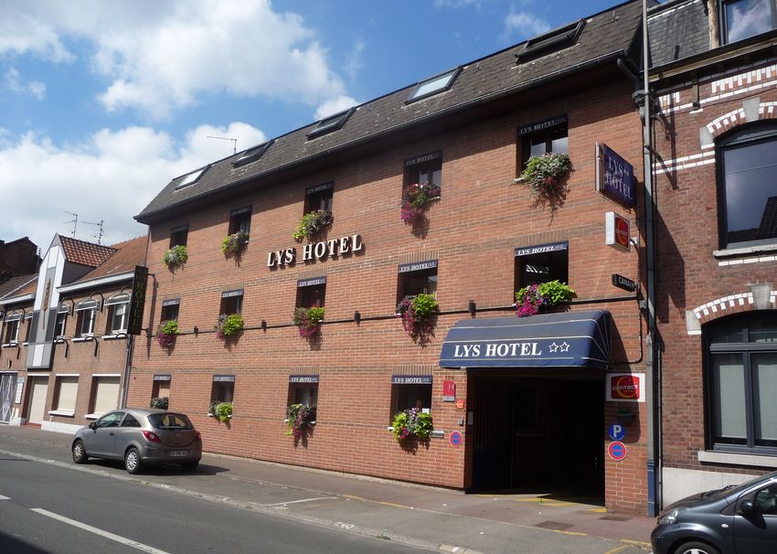 photolyshotel